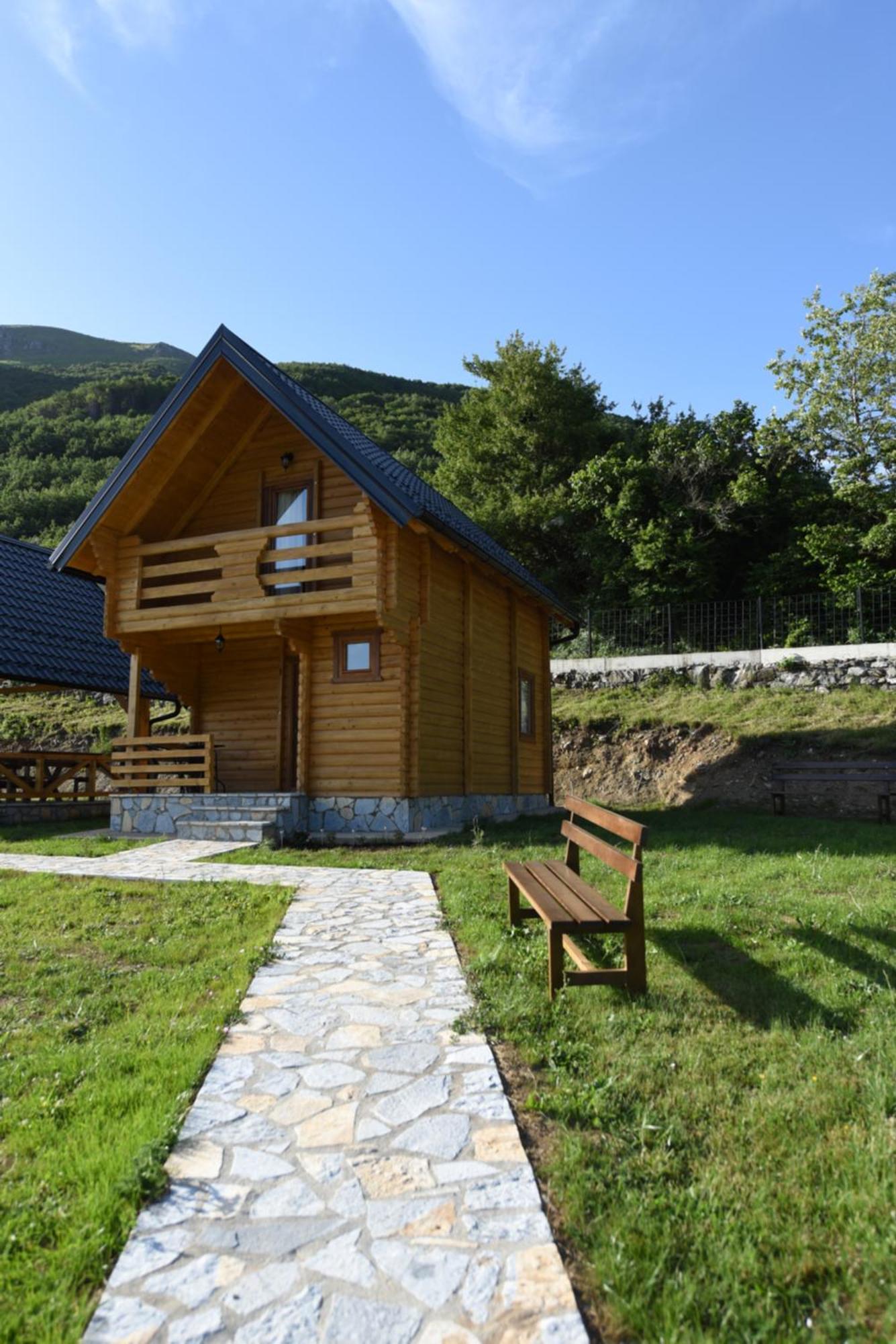 Soulrest Ekoresort - Mehov Konak Gusinje ภายนอก รูปภาพ