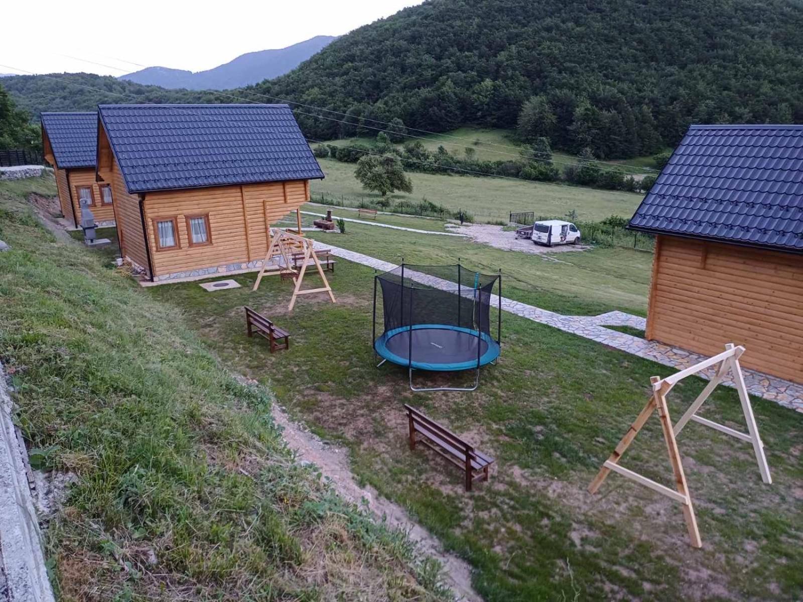 Soulrest Ekoresort - Mehov Konak Gusinje ภายนอก รูปภาพ