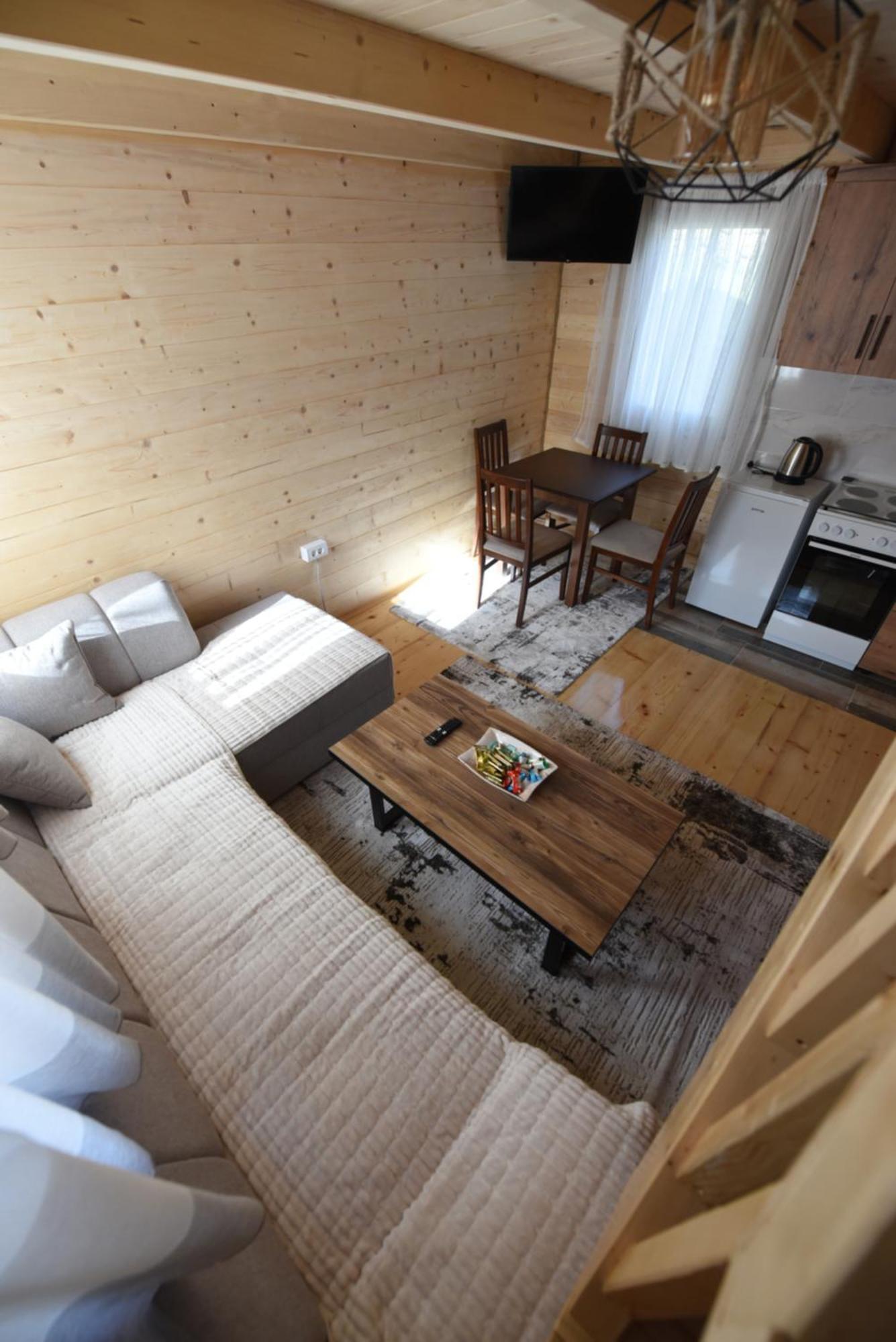 Soulrest Ekoresort - Mehov Konak Gusinje ภายนอก รูปภาพ
