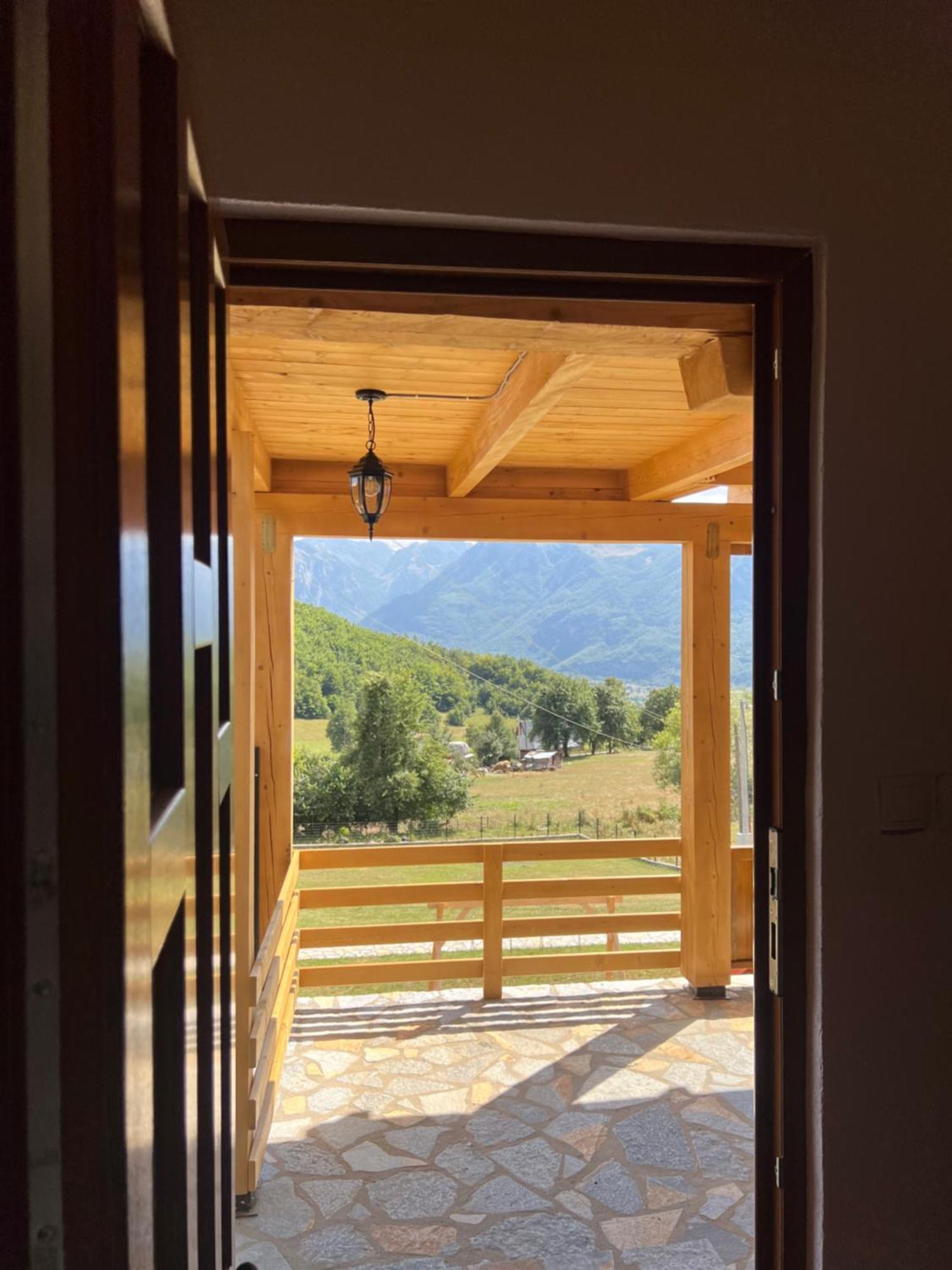 Soulrest Ekoresort - Mehov Konak Gusinje ภายนอก รูปภาพ